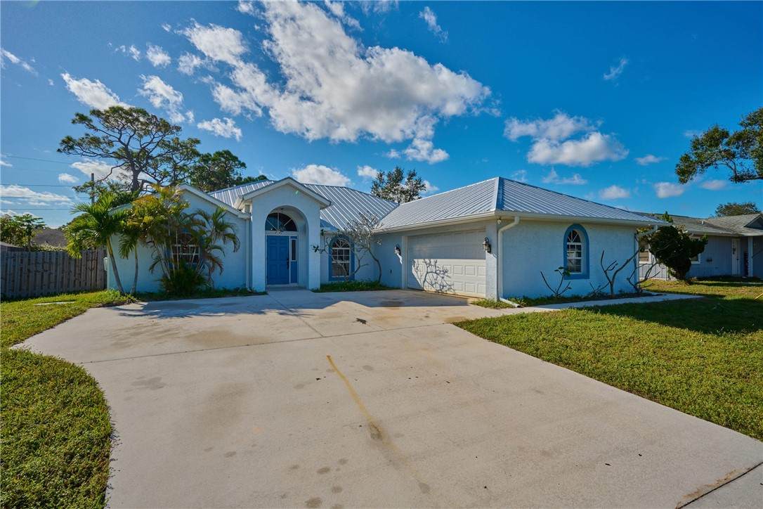 2542 Cooper Lane - Photo 1