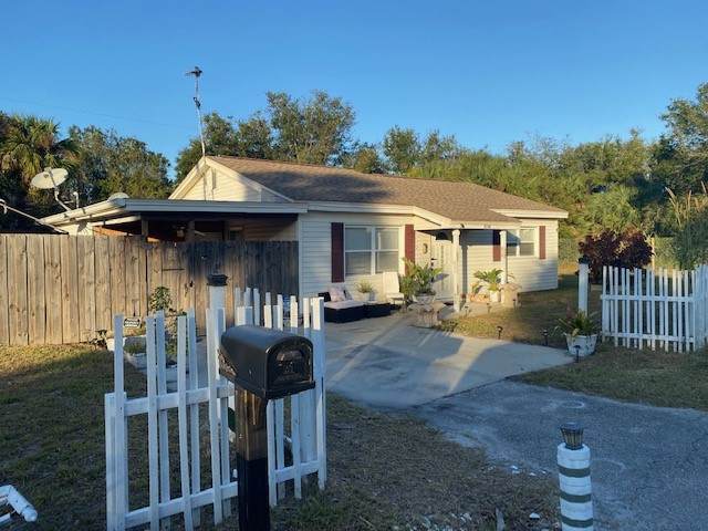 2759 Myers Drive - Photo 1