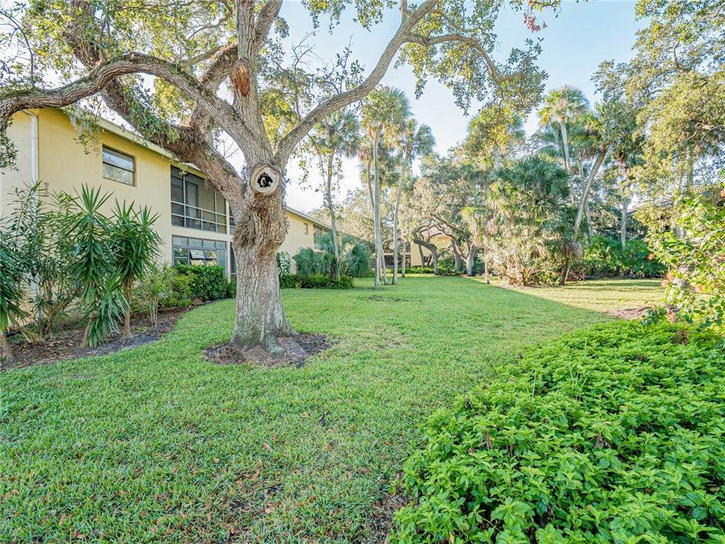 400 18th Street - Photo 1