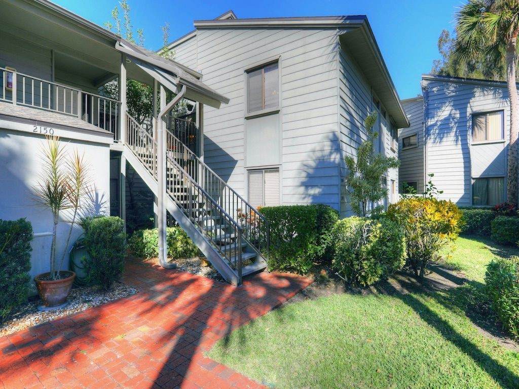 2150 Pine Creek Boulevard - Photo 1