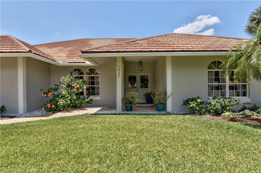 1924 Ocean Ridge Circle - Photo 1