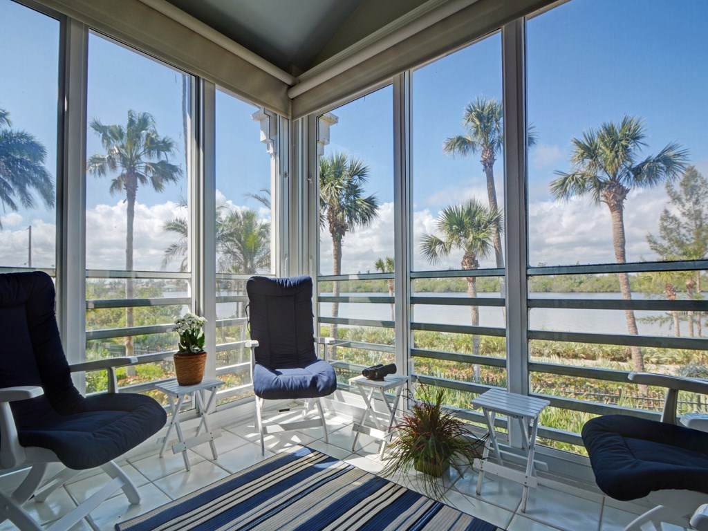 8725 Lakeside Boulevard - Photo 1