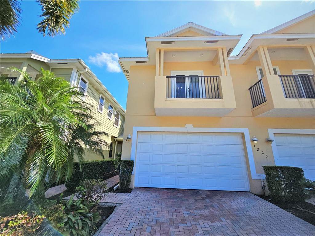 1825 Bridgepointe Circle - Photo 1