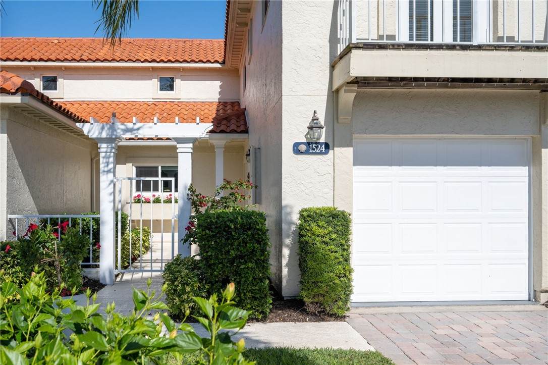 1524 Saint Davids Lane - Photo 1
