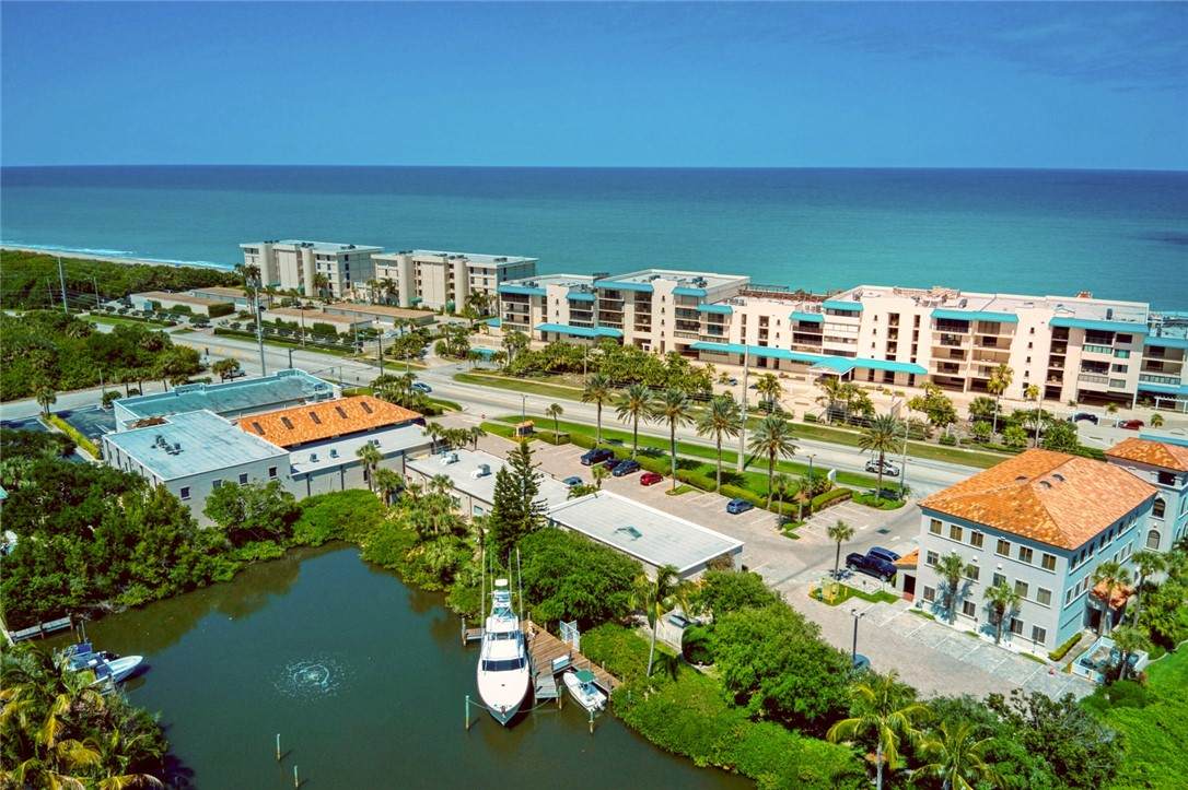 https://bt-photos.global.ssl.fastly.net/indianriver/orig_boomver_1_285372-2.jpg