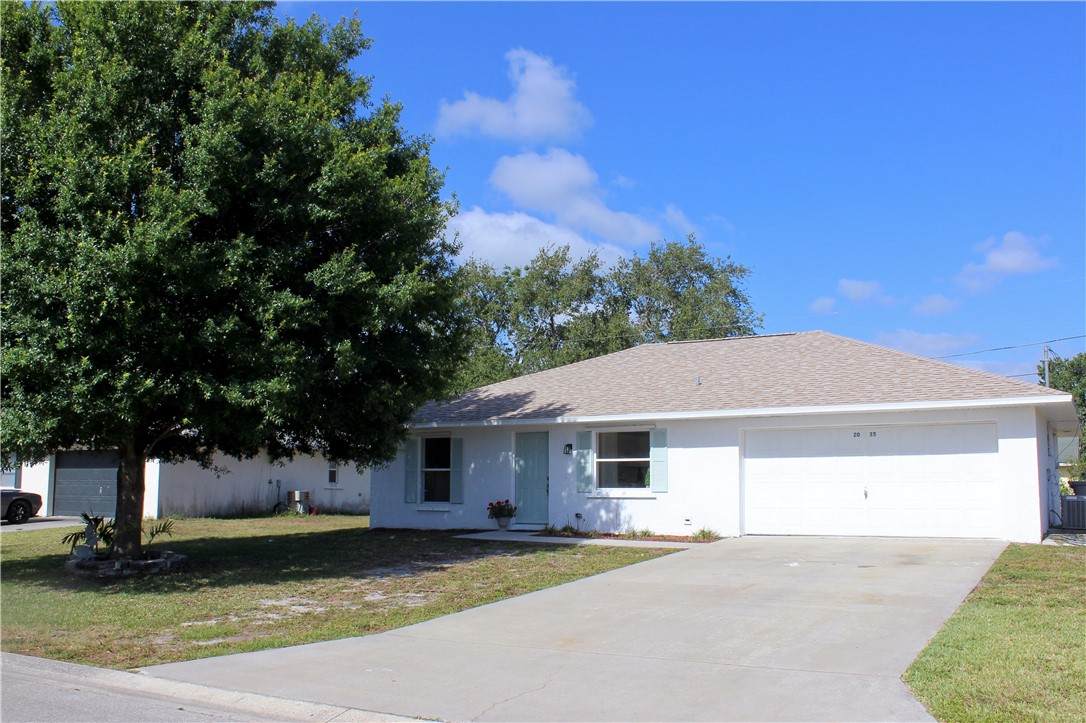 2035 7th Court - Photo 1