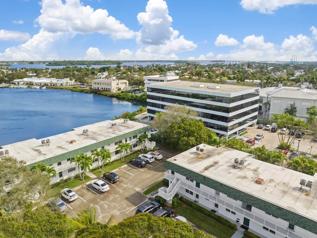 2800 Indian River Boulevard - Photo 1