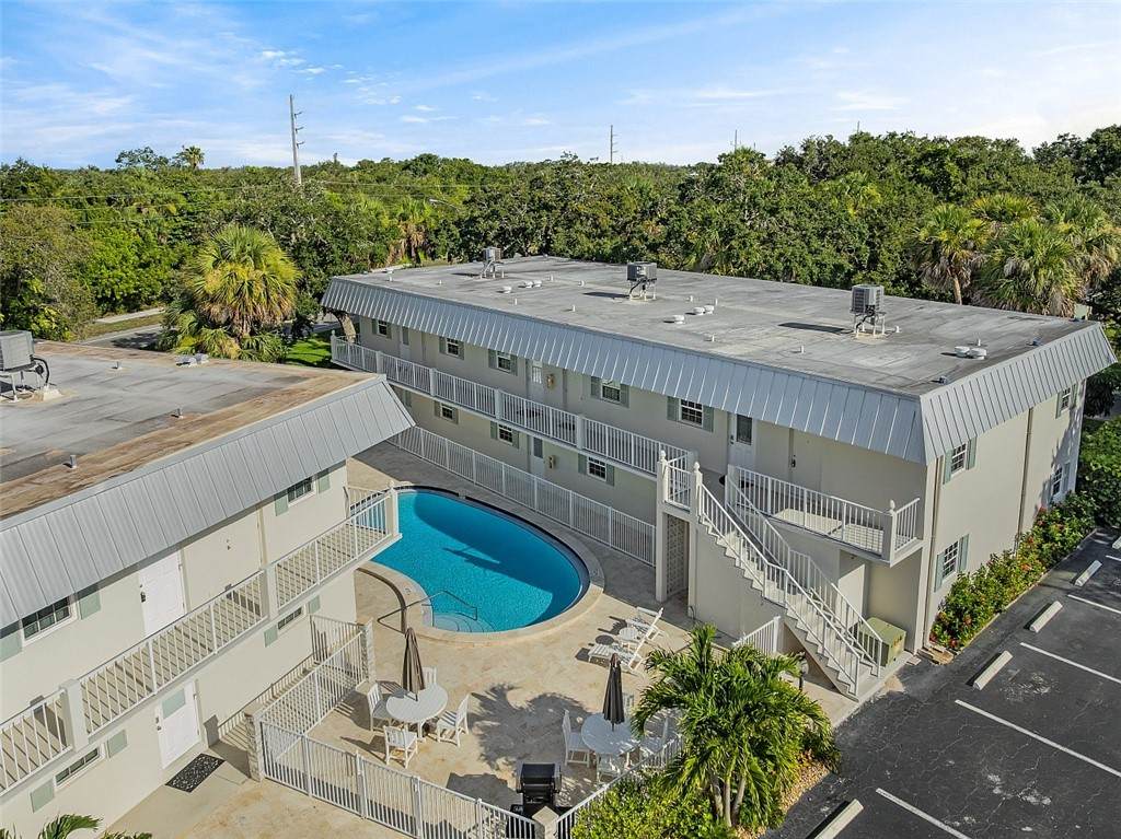 900 Jasmine Lane - Photo 1