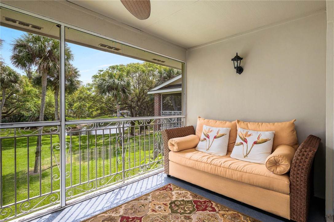 101 Park Shores Circle - Photo 1