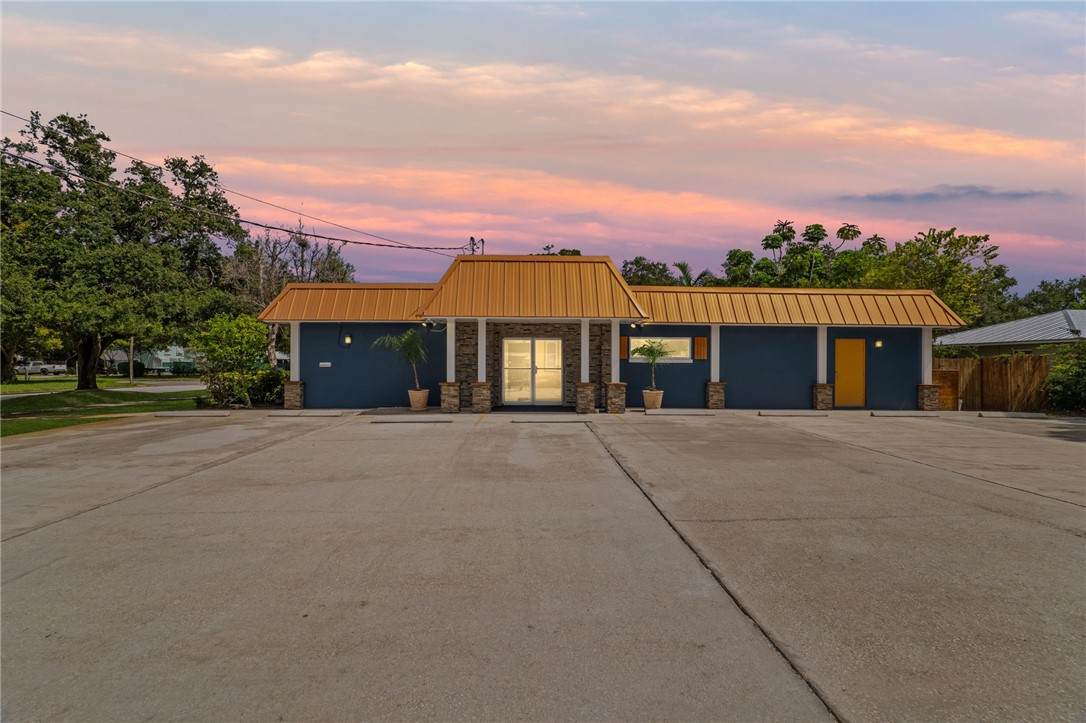 1801 24th Street - Photo 1