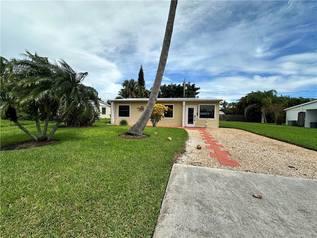 1450 4th Avenue - Photo 1