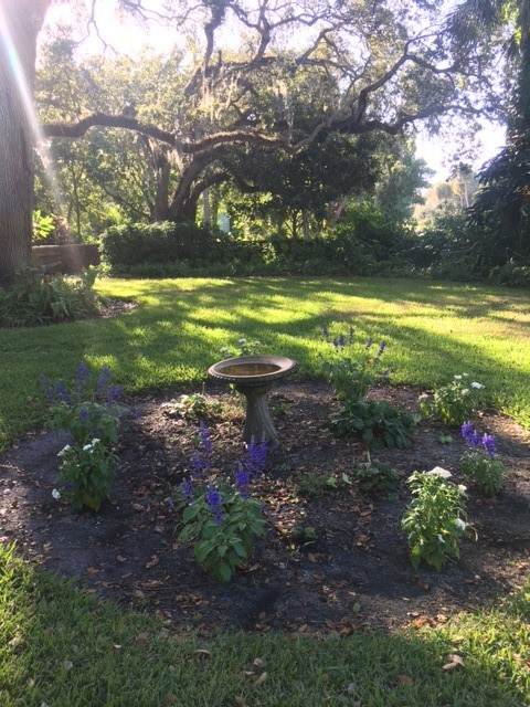 https://bt-photos.global.ssl.fastly.net/indianriver/orig_boomver_1_291977-2.jpg