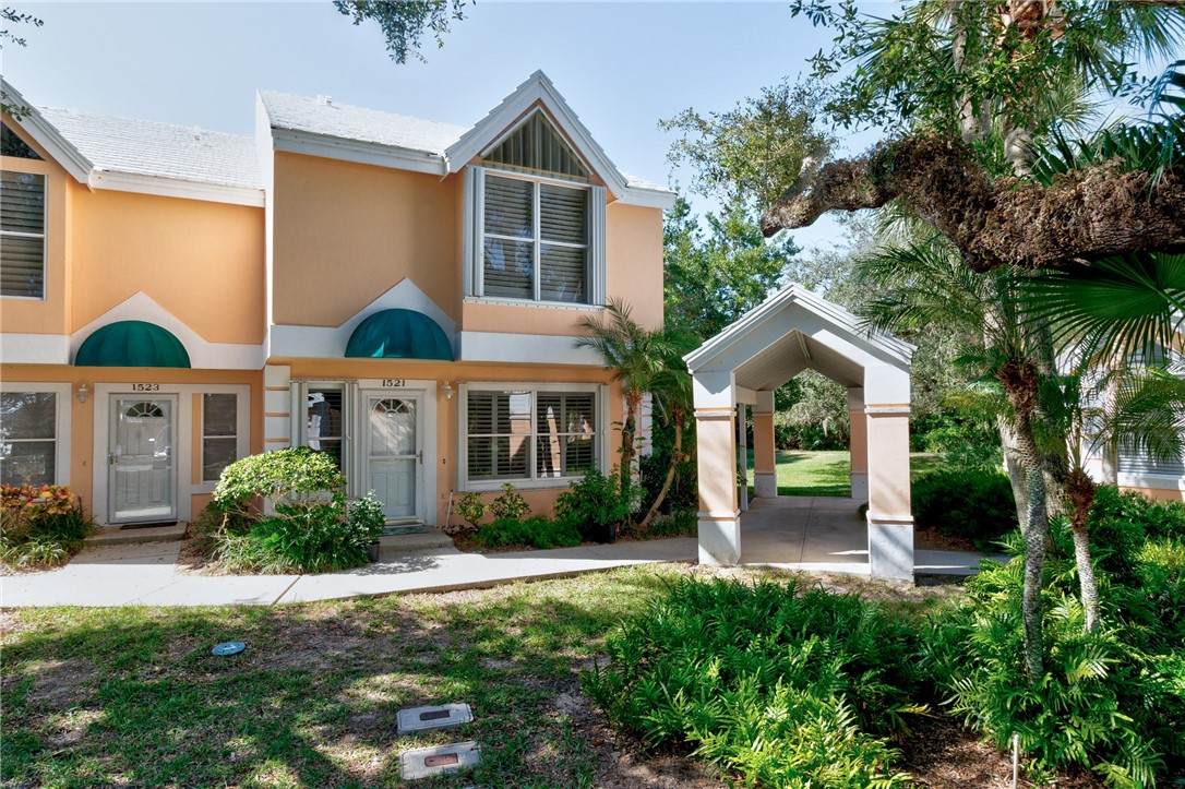 1521 Coral Oak Lane - Photo 1