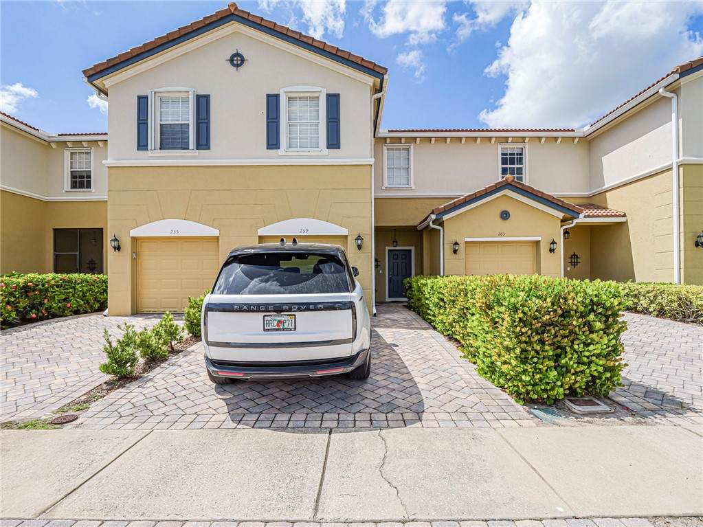 https://bt-photos.global.ssl.fastly.net/indianriver/orig_boomver_1_292674-2.jpg