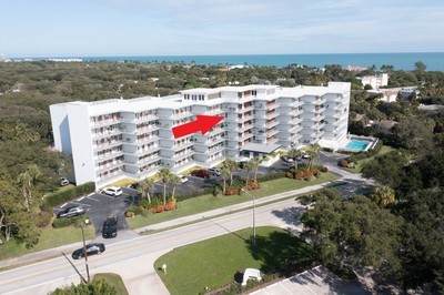 935 Causeway Boulevard - Photo 1