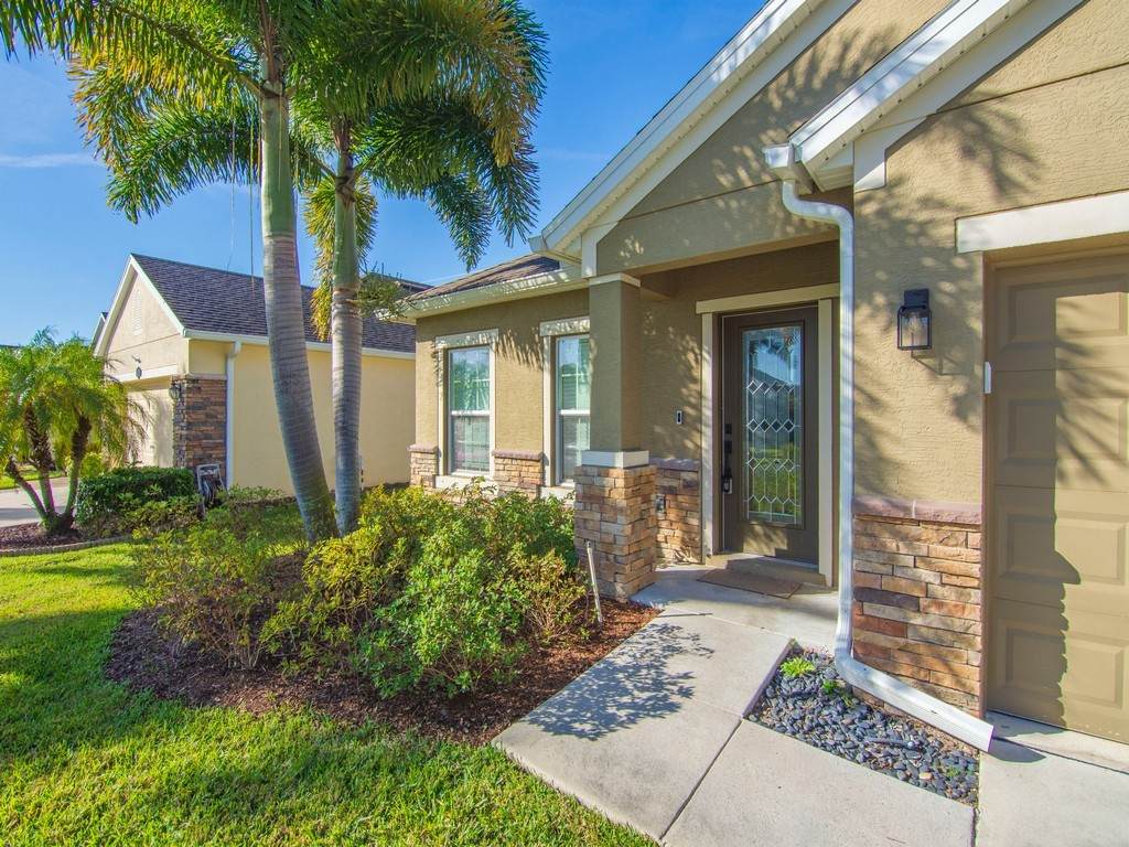 https://bt-photos.global.ssl.fastly.net/indianriver/orig_boomver_1_293373-2.jpg