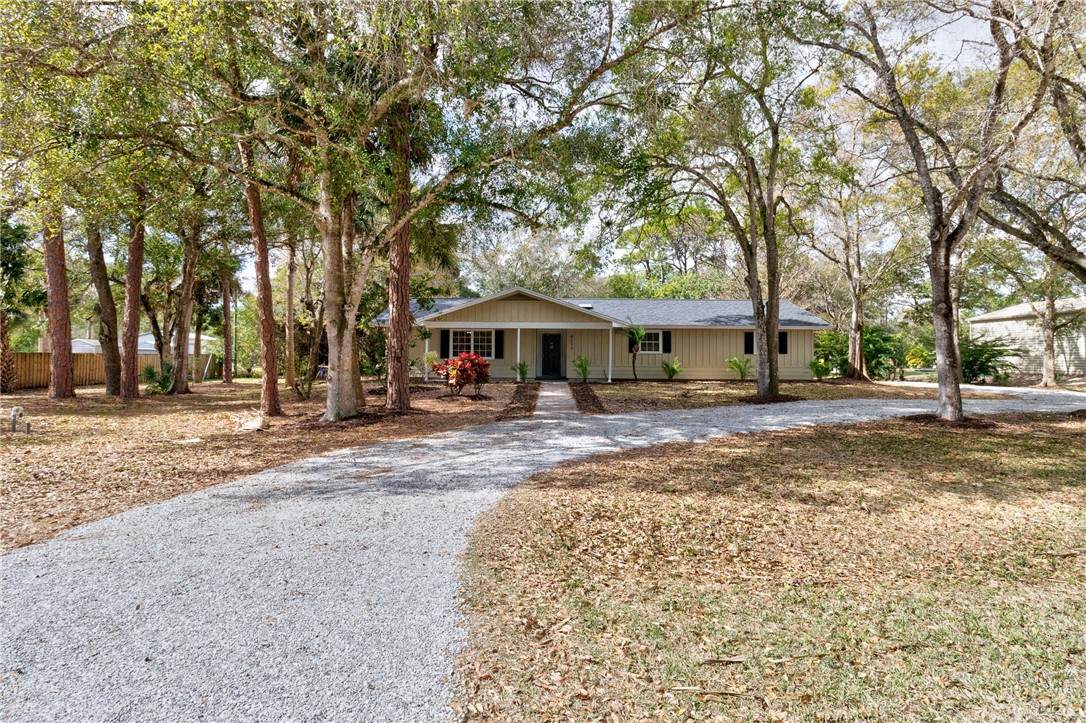https://bt-photos.global.ssl.fastly.net/indianriver/orig_boomver_1_294381-2.jpg
