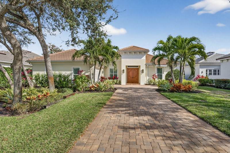 1102 Baywood Drive - Photo 1
