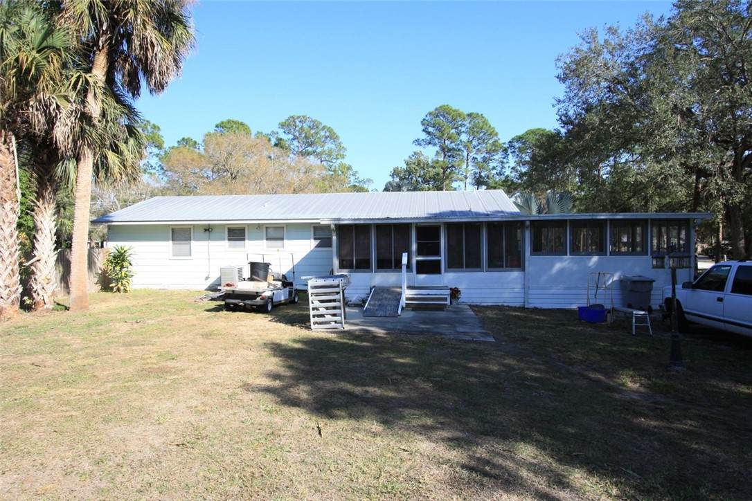 https://bt-photos.global.ssl.fastly.net/indianriver/orig_boomver_2_294471-2.jpg