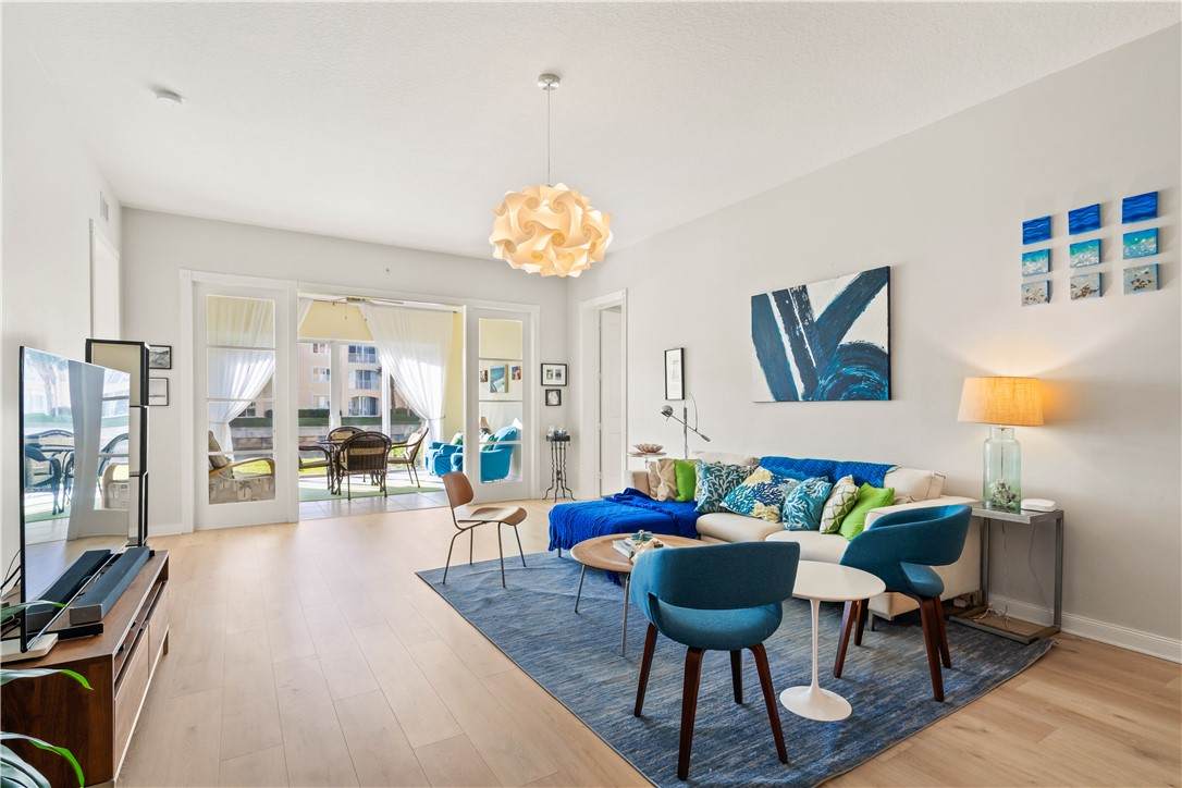 6 Harbour Isle Drive - Photo 1