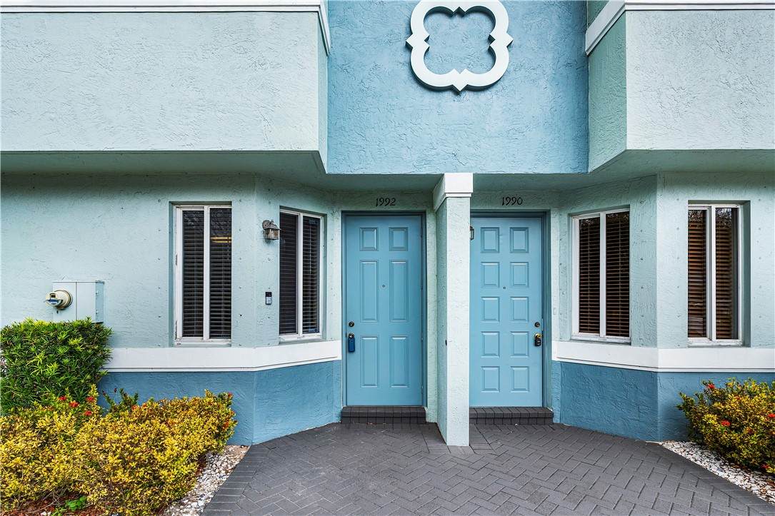 1992 Alamanda Way - Photo 1