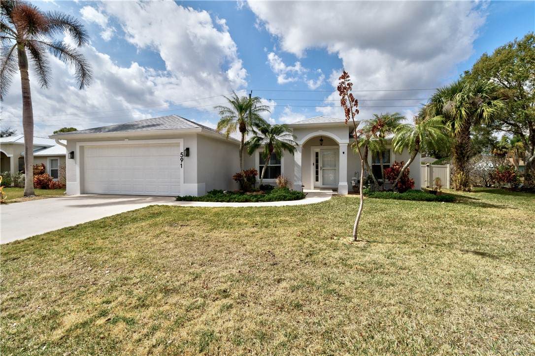 591 High Hawk Circle - Photo 1