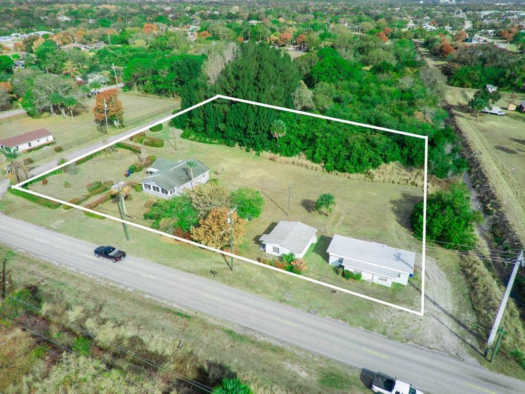 2840 41st Street - Photo 1