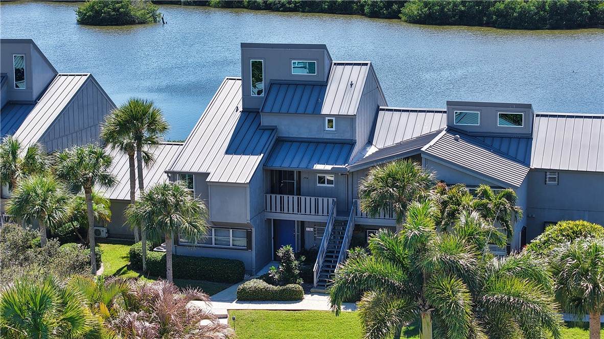 1304 Spyglass Lane - Photo 1