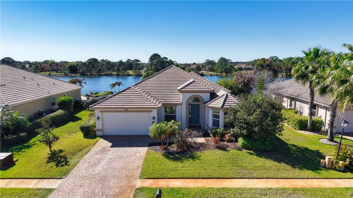 7621 Fieldstone Ranch Square - Photo 1