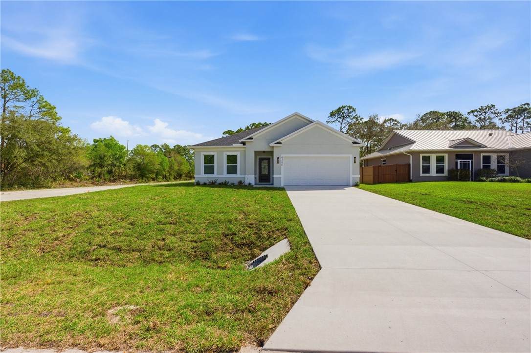 9286 107 Avenue - Photo 1
