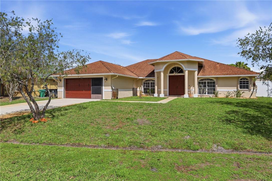 5878 Carovel Avenue - Photo 1
