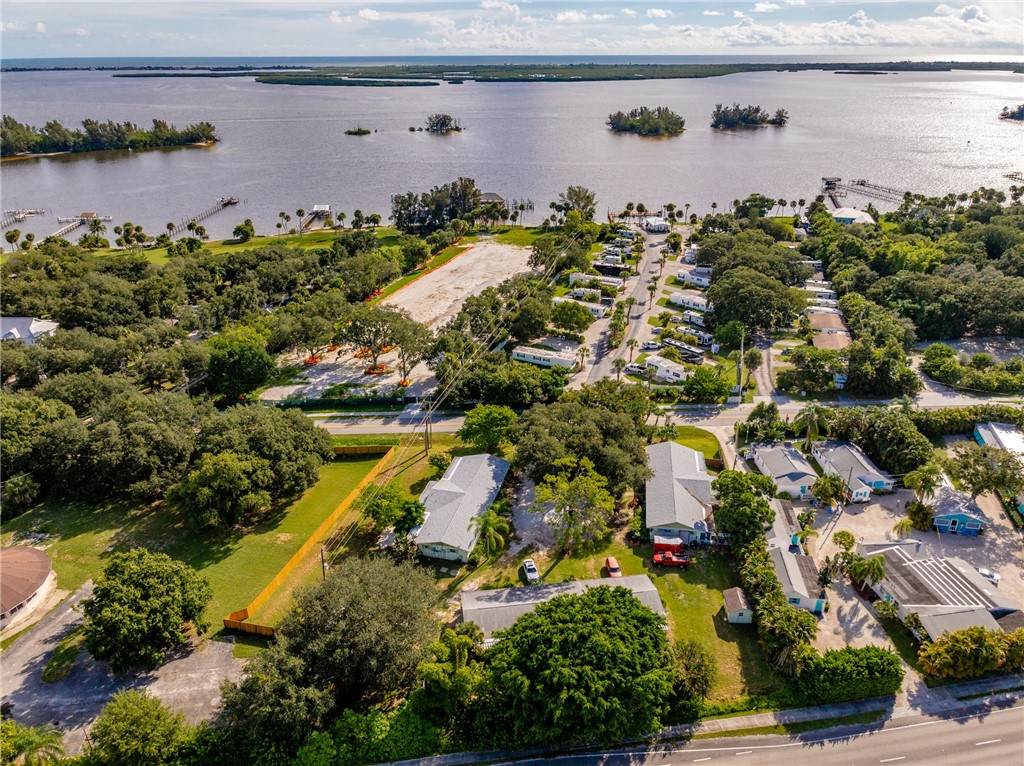 11335 Indian River Drive - Photo 1