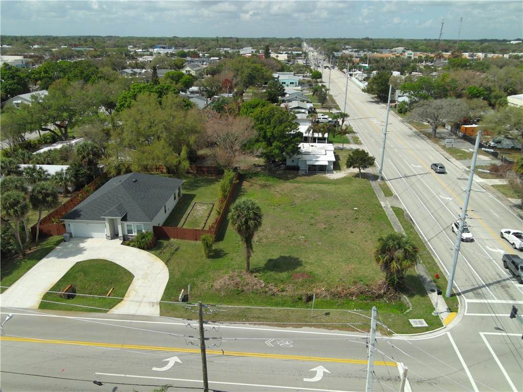 https://bt-photos.global.ssl.fastly.net/indianriver/orig_boomver_1_295830-2.jpg