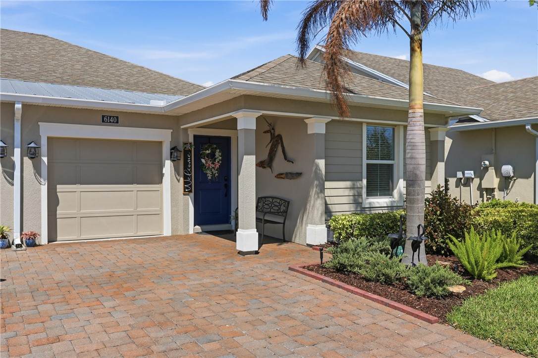 https://bt-photos.global.ssl.fastly.net/indianriver/orig_boomver_1_296117-2.jpg