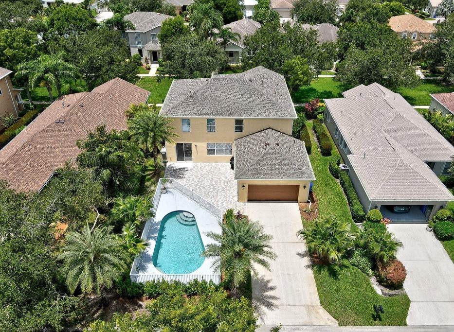1301 Hometown Drive - Photo 1