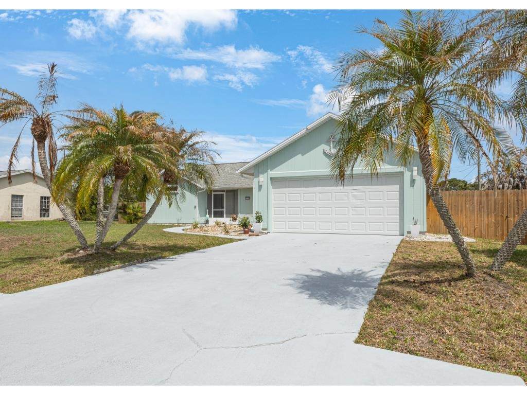 814 Floraland Avenue - Photo 1
