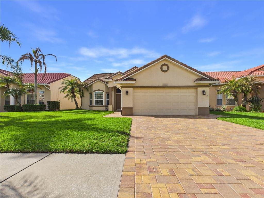 1007 Wimbledon Drive - Photo 1