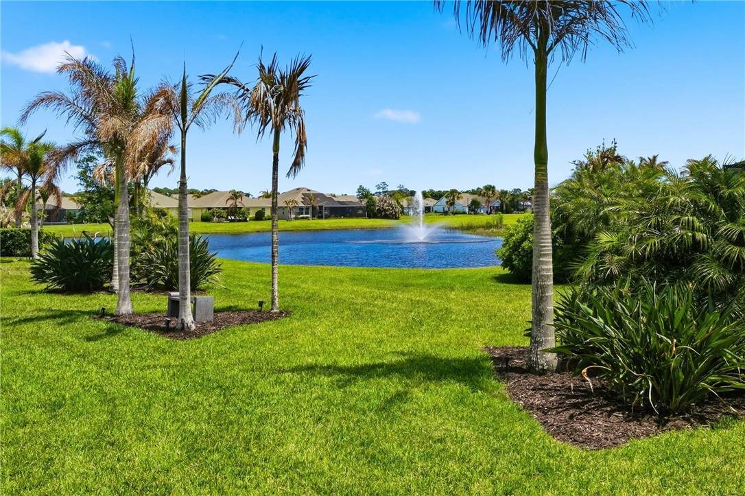 https://bt-photos.global.ssl.fastly.net/indianriver/orig_boomver_1_296588-2.jpg
