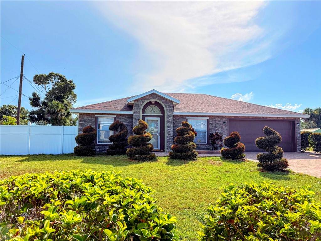 2075 4th Avenue - Photo 1