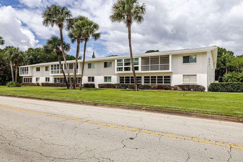 600 Royal Palm Boulevard - Photo 1