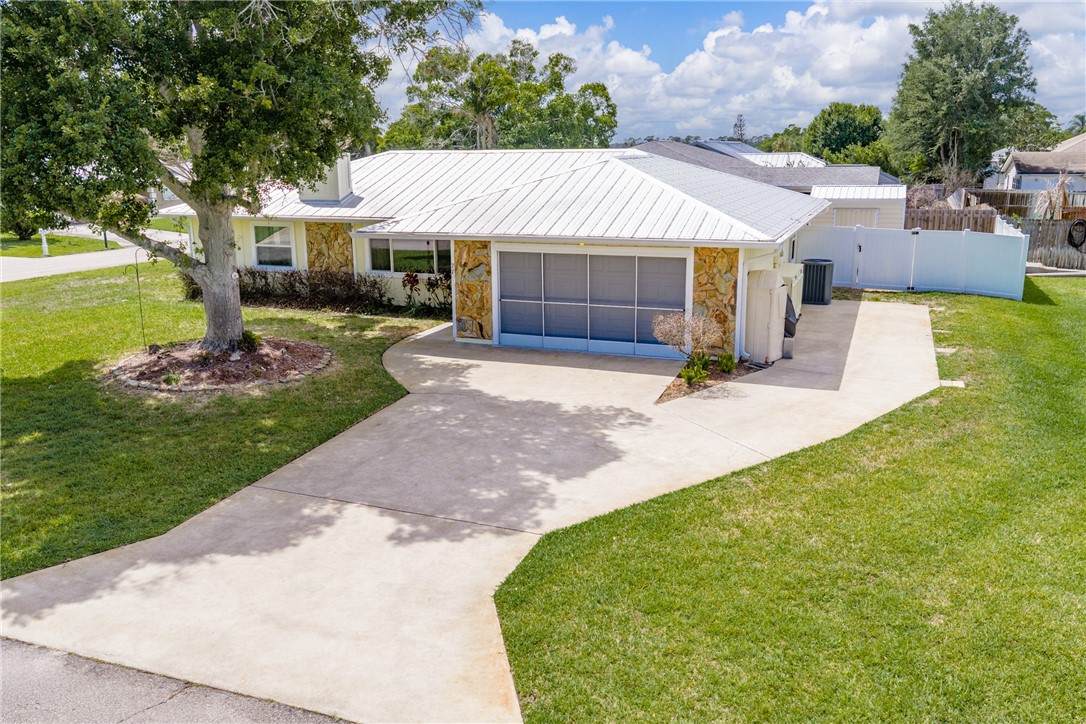 27 Sunset Drive - Photo 1