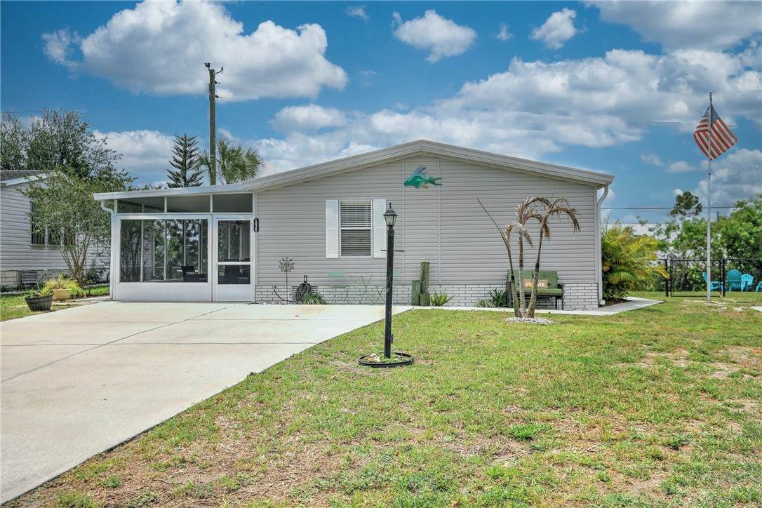 1039 Wren Circle - Photo 1