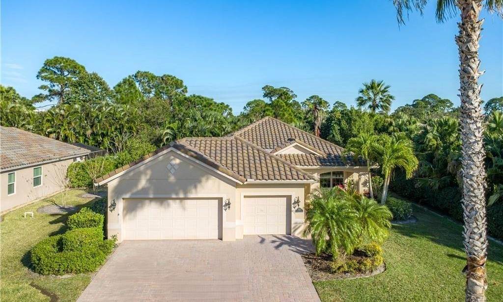 7685 Fieldstone Ranch Square - Photo 1