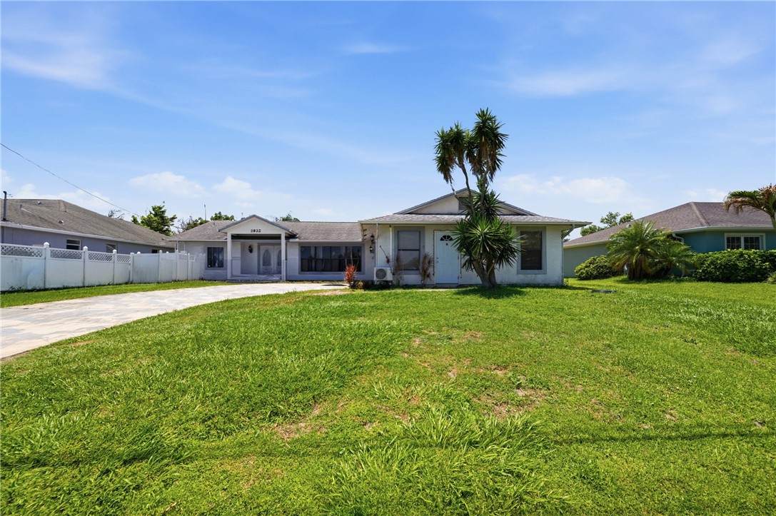 1932 Fallon Drive - Photo 1