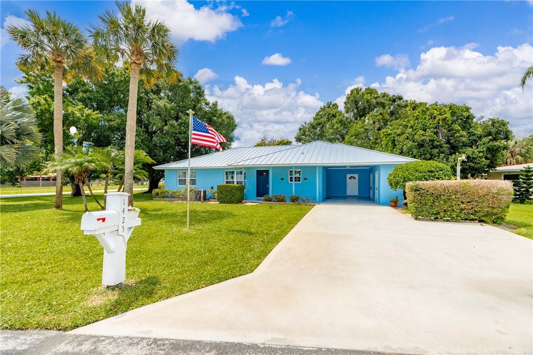 https://bt-photos.global.ssl.fastly.net/indianriver/orig_boomver_1_297563-2.jpg