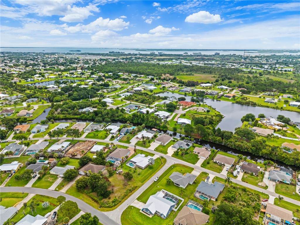 https://bt-photos.global.ssl.fastly.net/indianriver/orig_boomver_1_297683-2.jpg