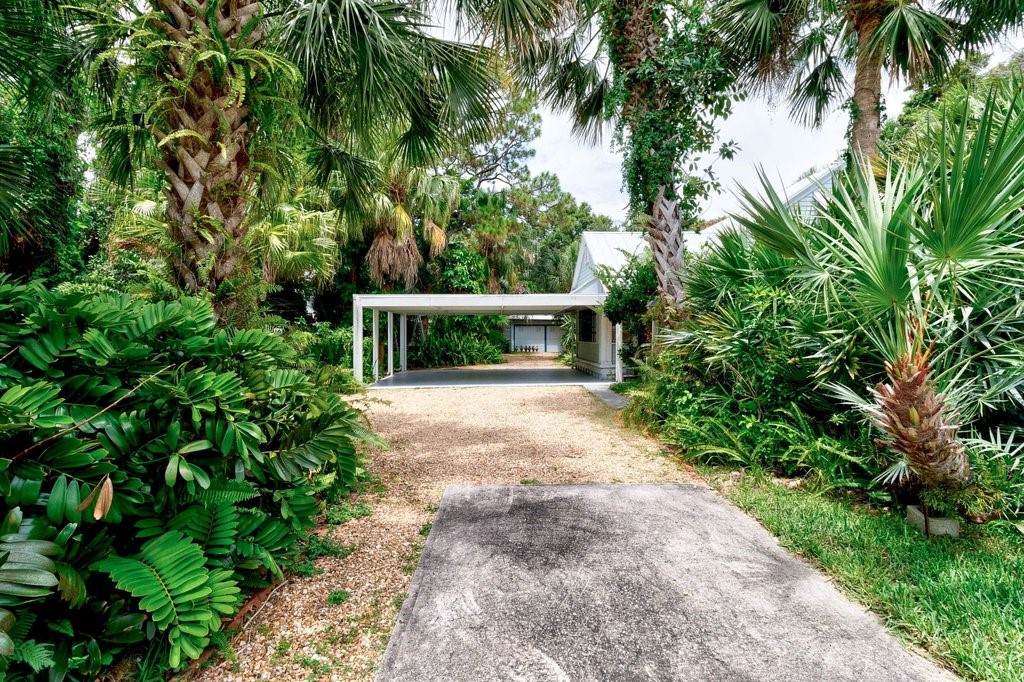 https://bt-photos.global.ssl.fastly.net/indianriver/orig_boomver_1_297765-2.jpg