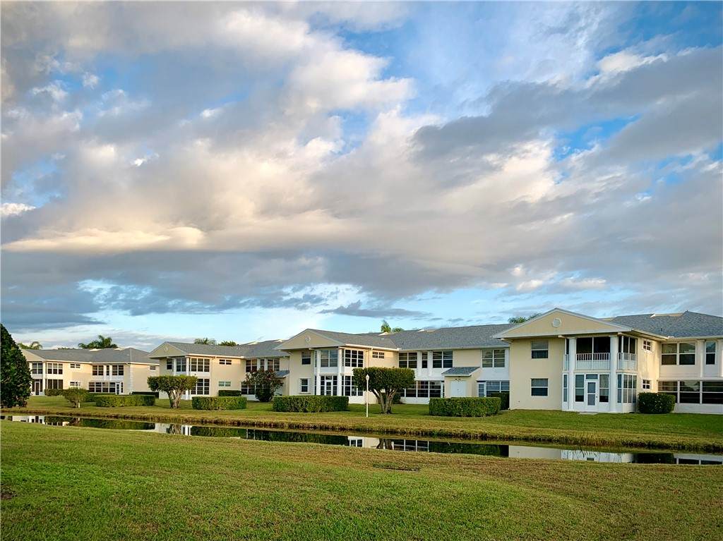 https://bt-photos.global.ssl.fastly.net/indianriver/orig_boomver_1_298115-2.jpg