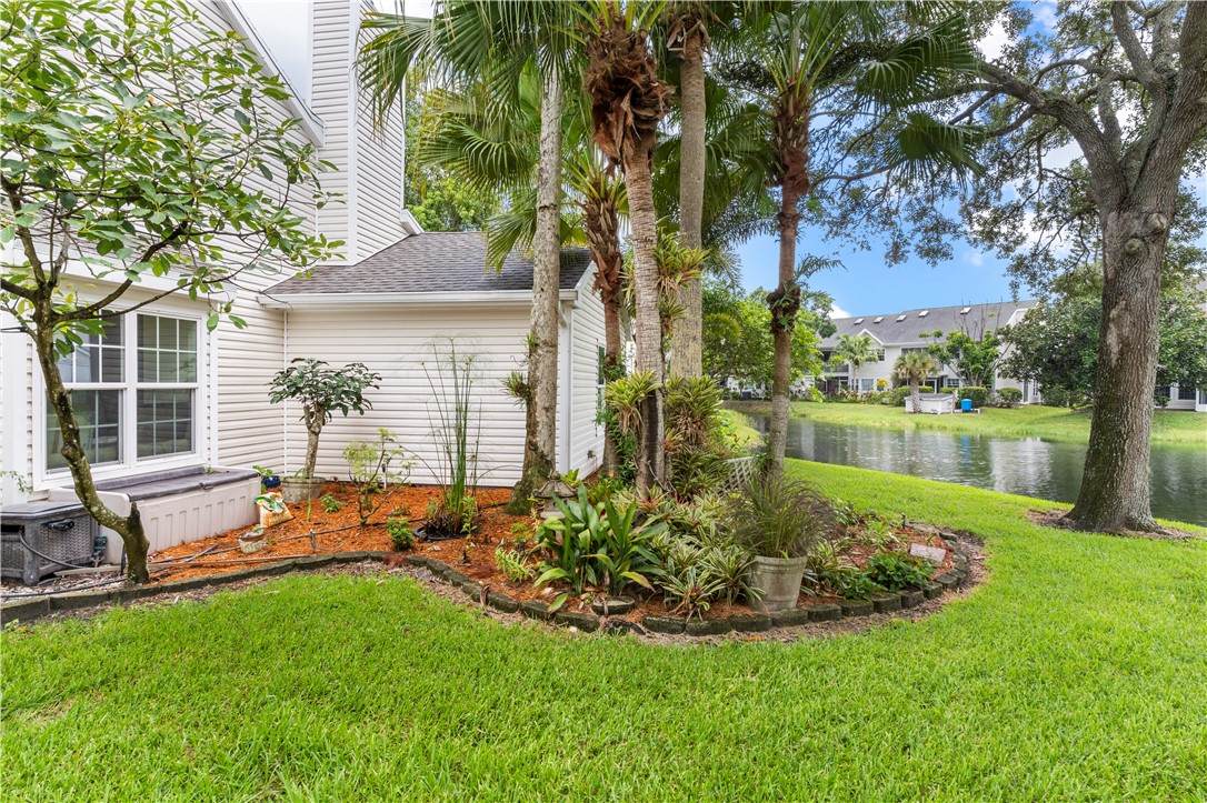 https://bt-photos.global.ssl.fastly.net/indianriver/orig_boomver_1_298232-2.jpg