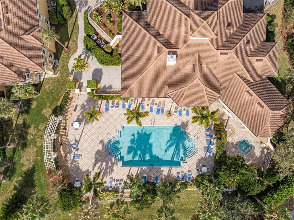 https://bt-photos.global.ssl.fastly.net/indianriver/orig_boomver_1_298378-2.jpg